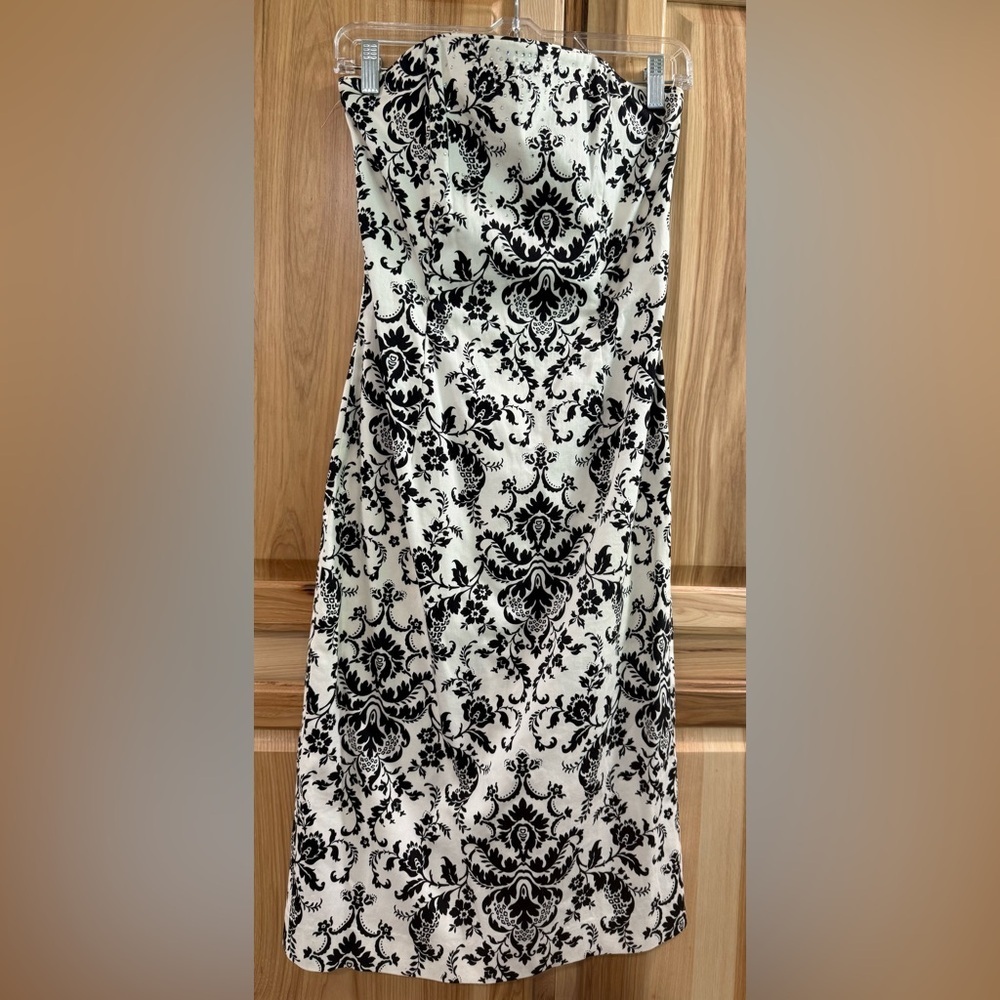Gunne Sax Vintage Black and White Strapless Sheath Dress With Embellishments Sz5